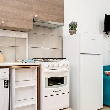 Cozy And Traditional - Ec Studios Larnaca Bagian luar foto