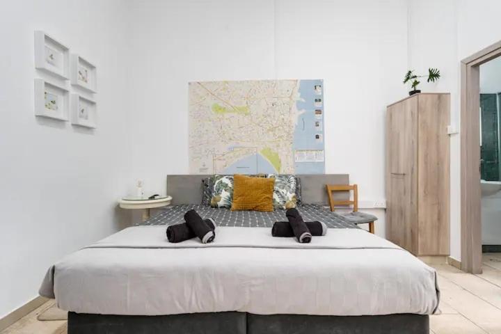 Cozy And Traditional - Ec Studios Larnaca Bagian luar foto