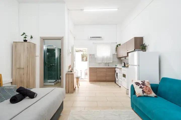 Cozy And Traditional - Ec Studios Larnaca Bagian luar foto