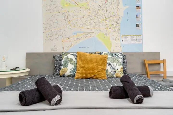 Cozy And Traditional - Ec Studios Larnaca Bagian luar foto